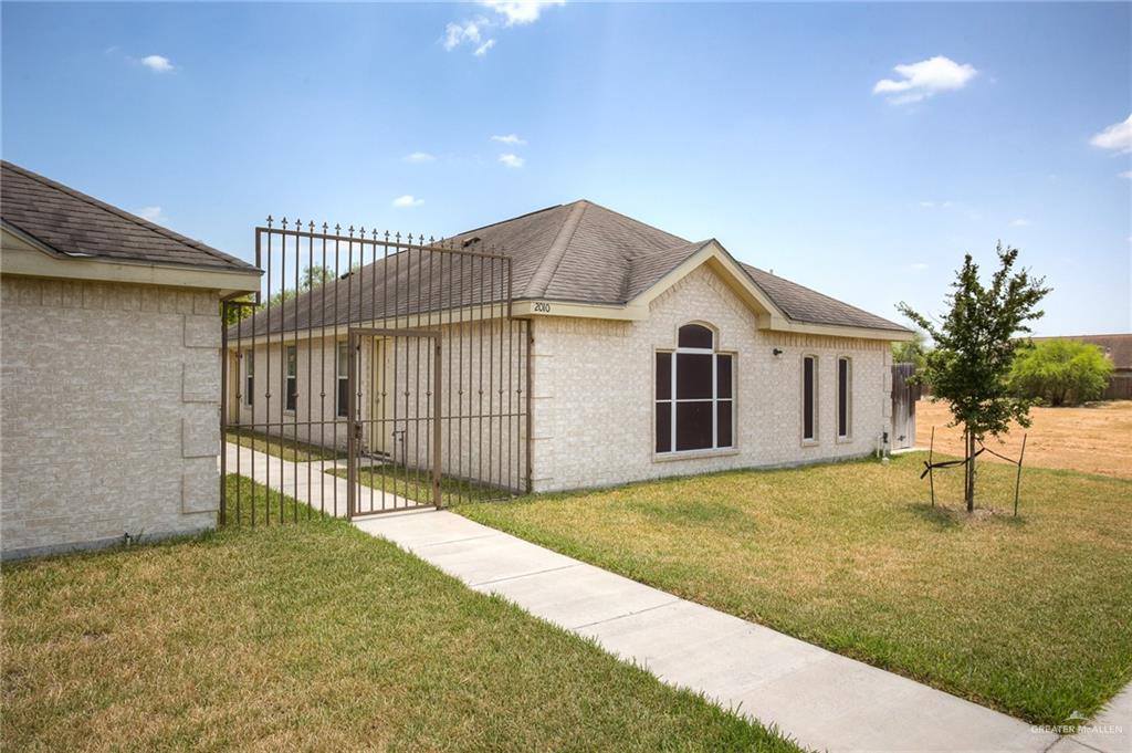 2010 Bahamas Drive, #3, Edinburg, TX 78541