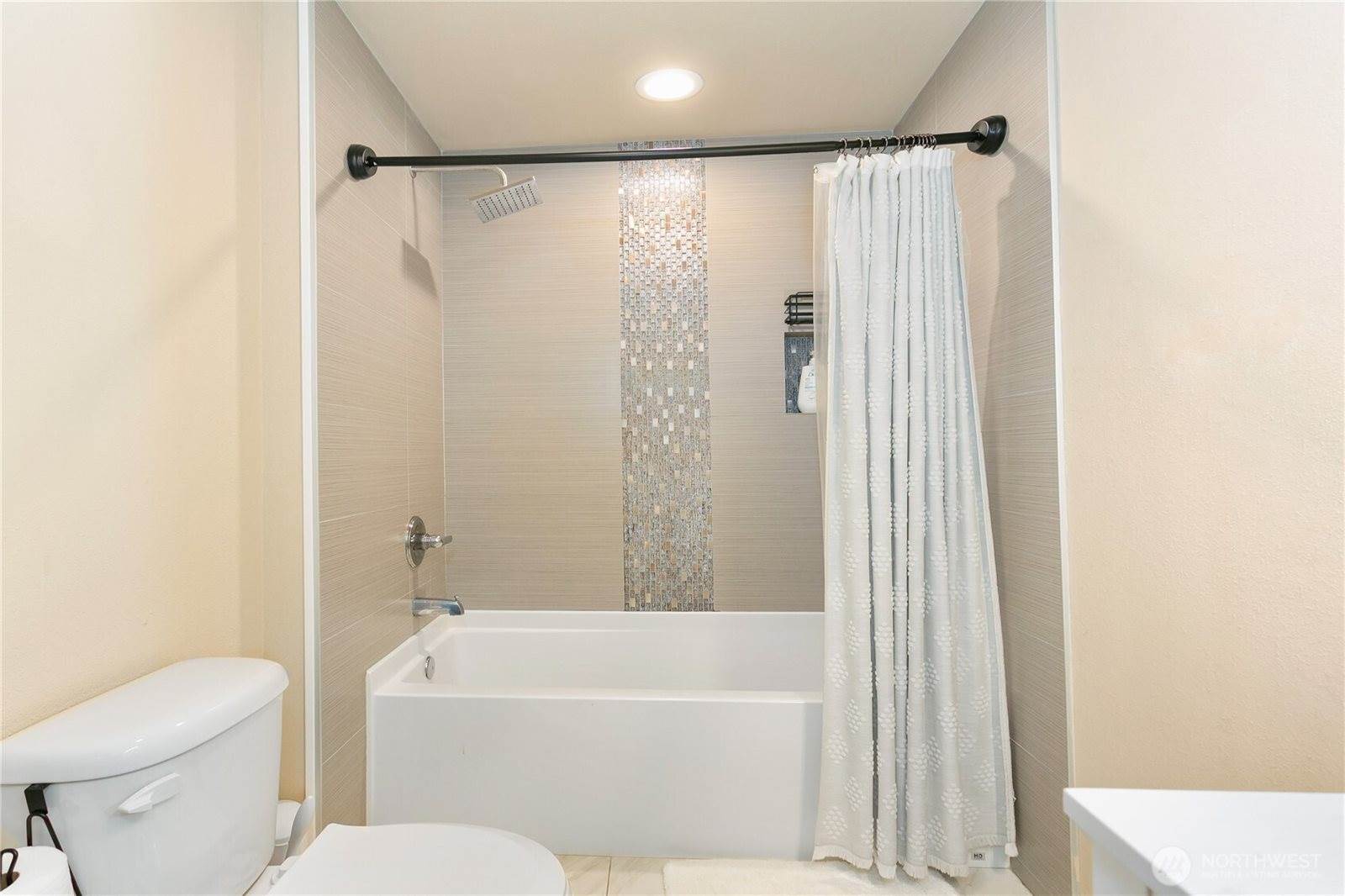 10817 147th Street East, Puyallup, WA 98374