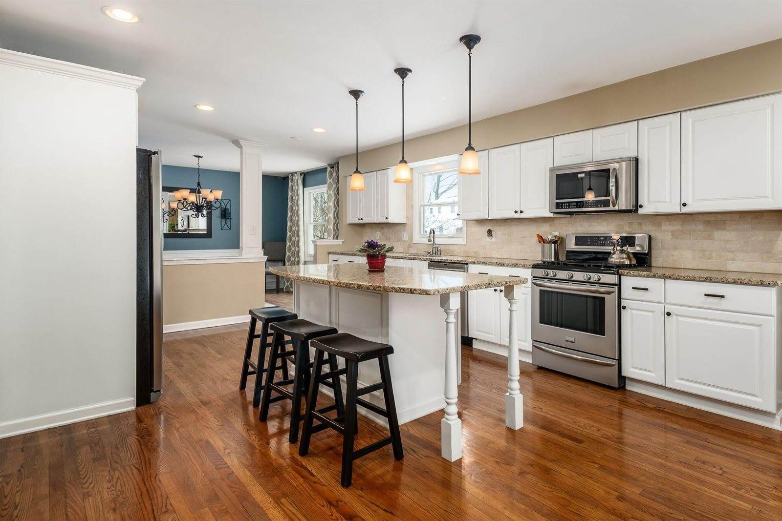 80 Rockwell Way, Worthington, OH 43085