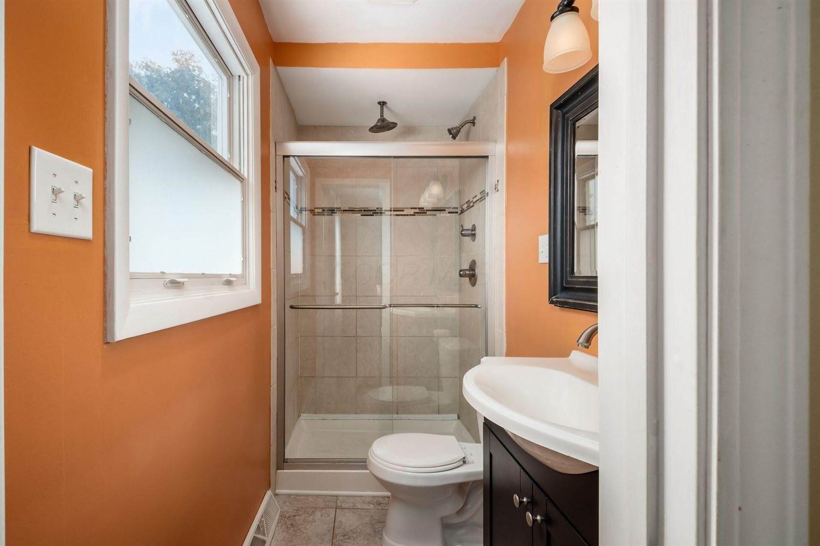 80 Rockwell Way, Worthington, OH 43085