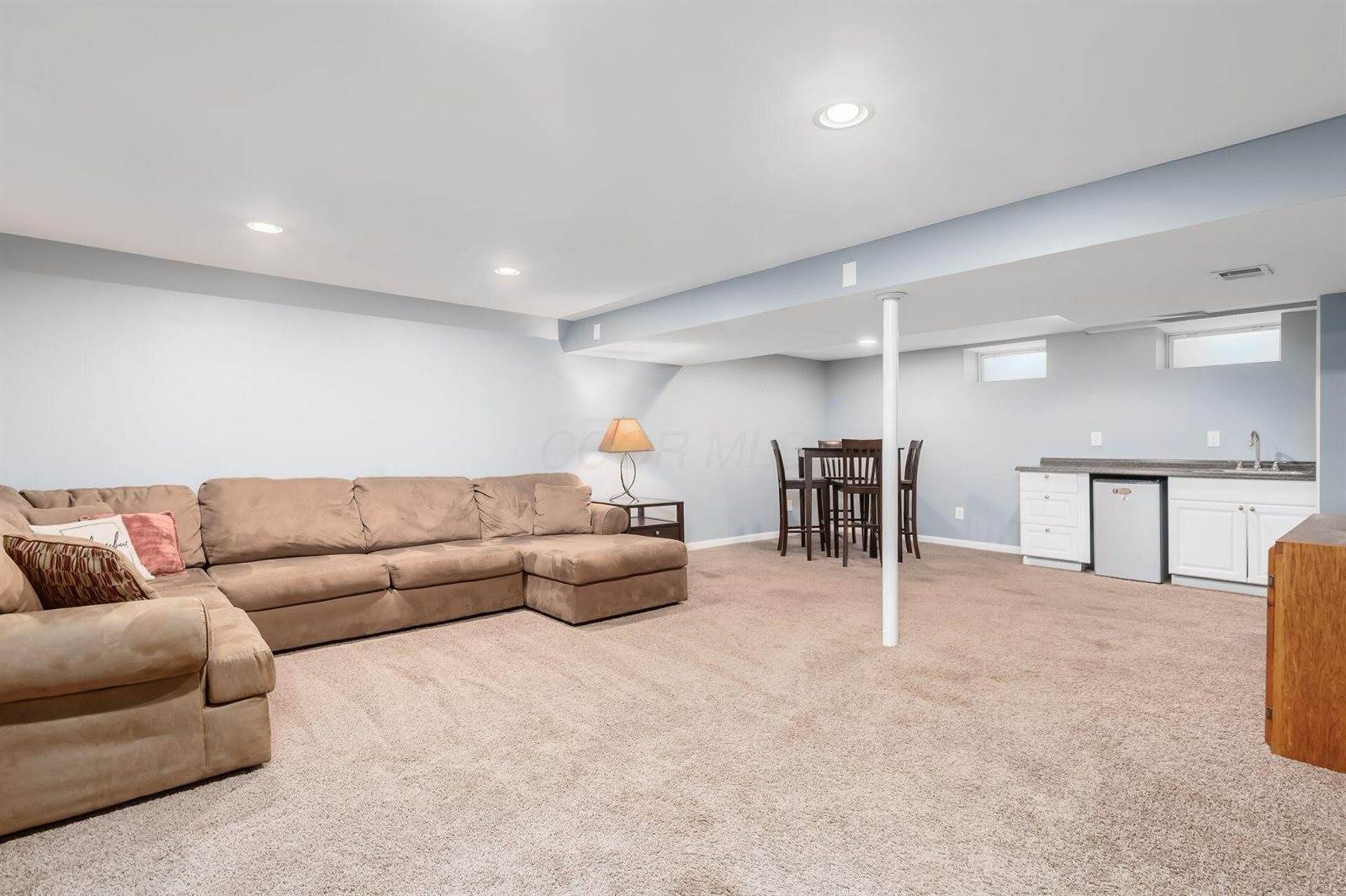 80 Rockwell Way, Worthington, OH 43085