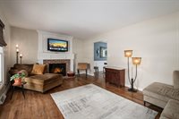 80 Rockwell Way, Worthington, OH 43085