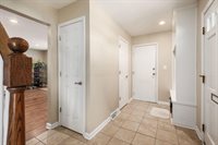 80 Rockwell Way, Worthington, OH 43085