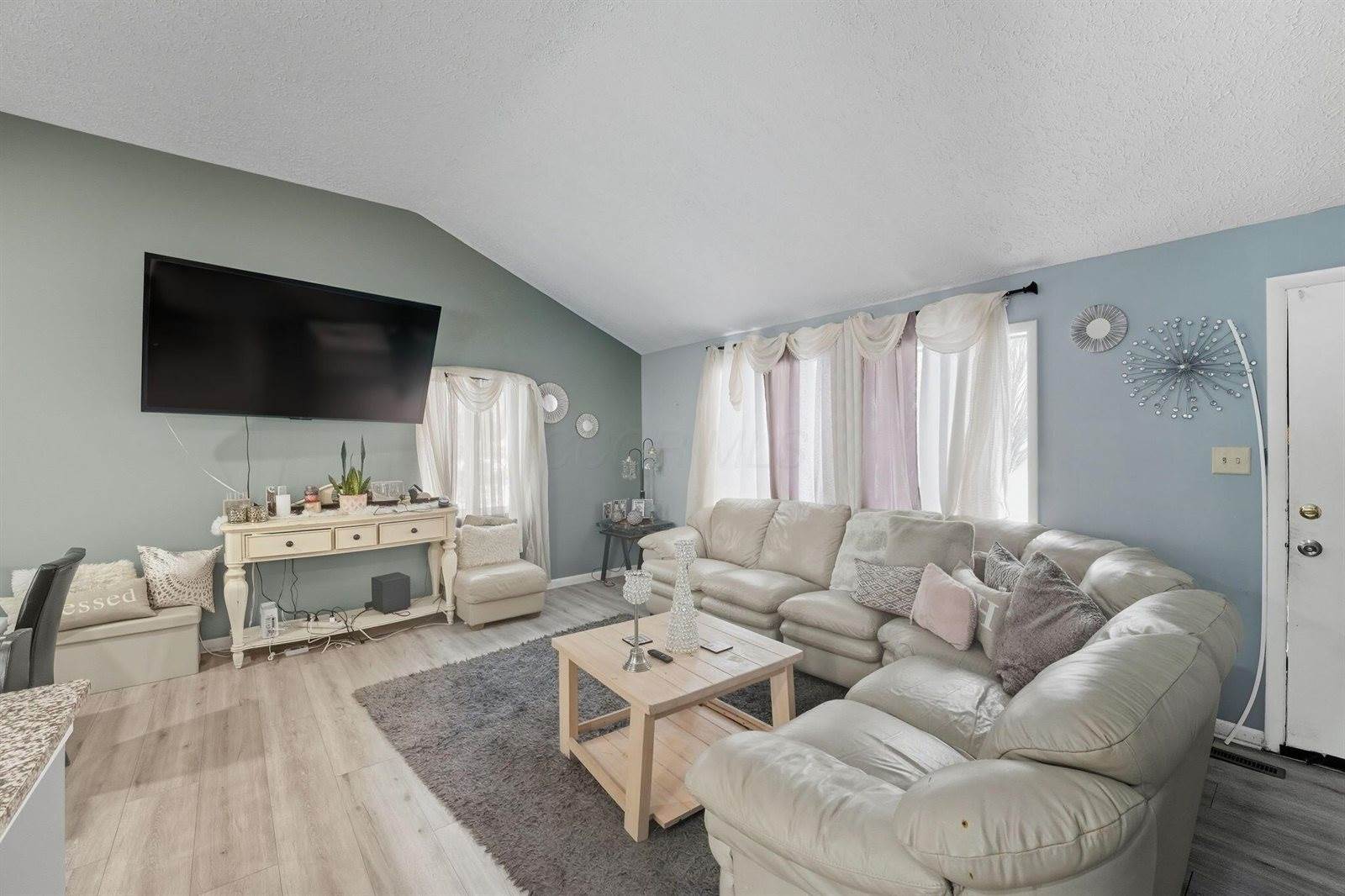 4859 Folger Drive, Columbus, OH 43227