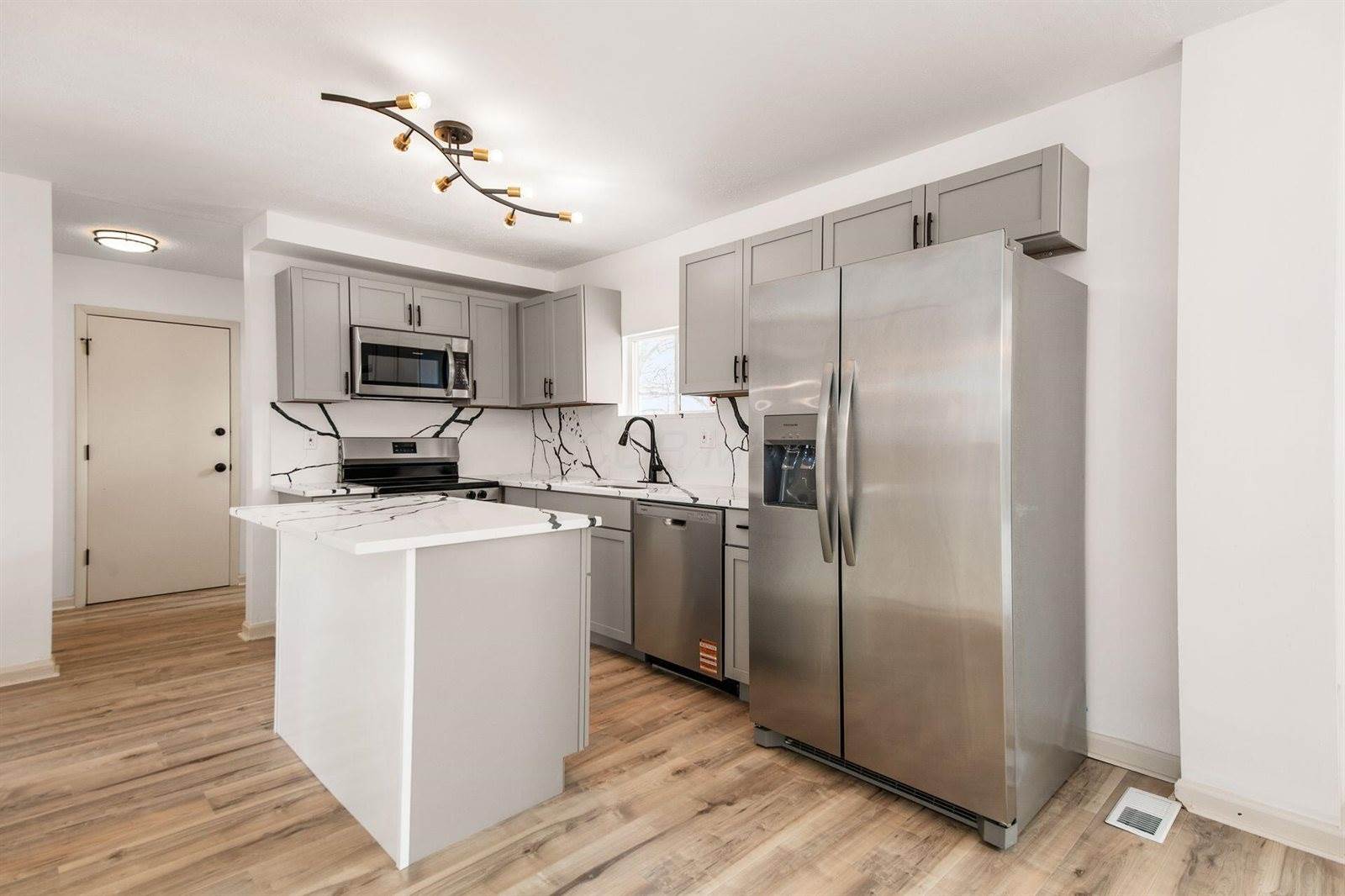 5207 Kornwal Drive, Columbus, OH 43232