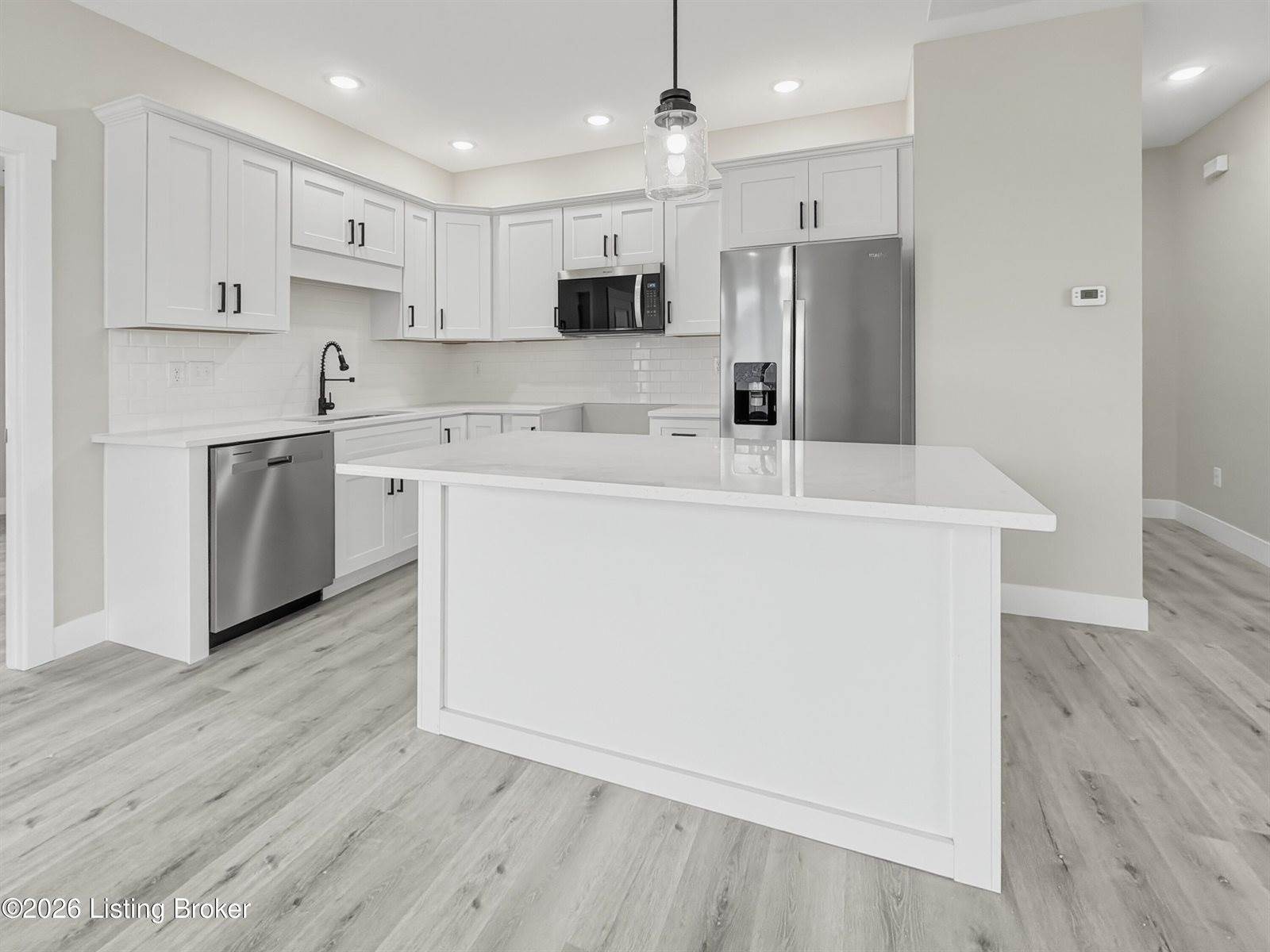 10 Betty Boyd Ln, Brandenburg, KY 40108