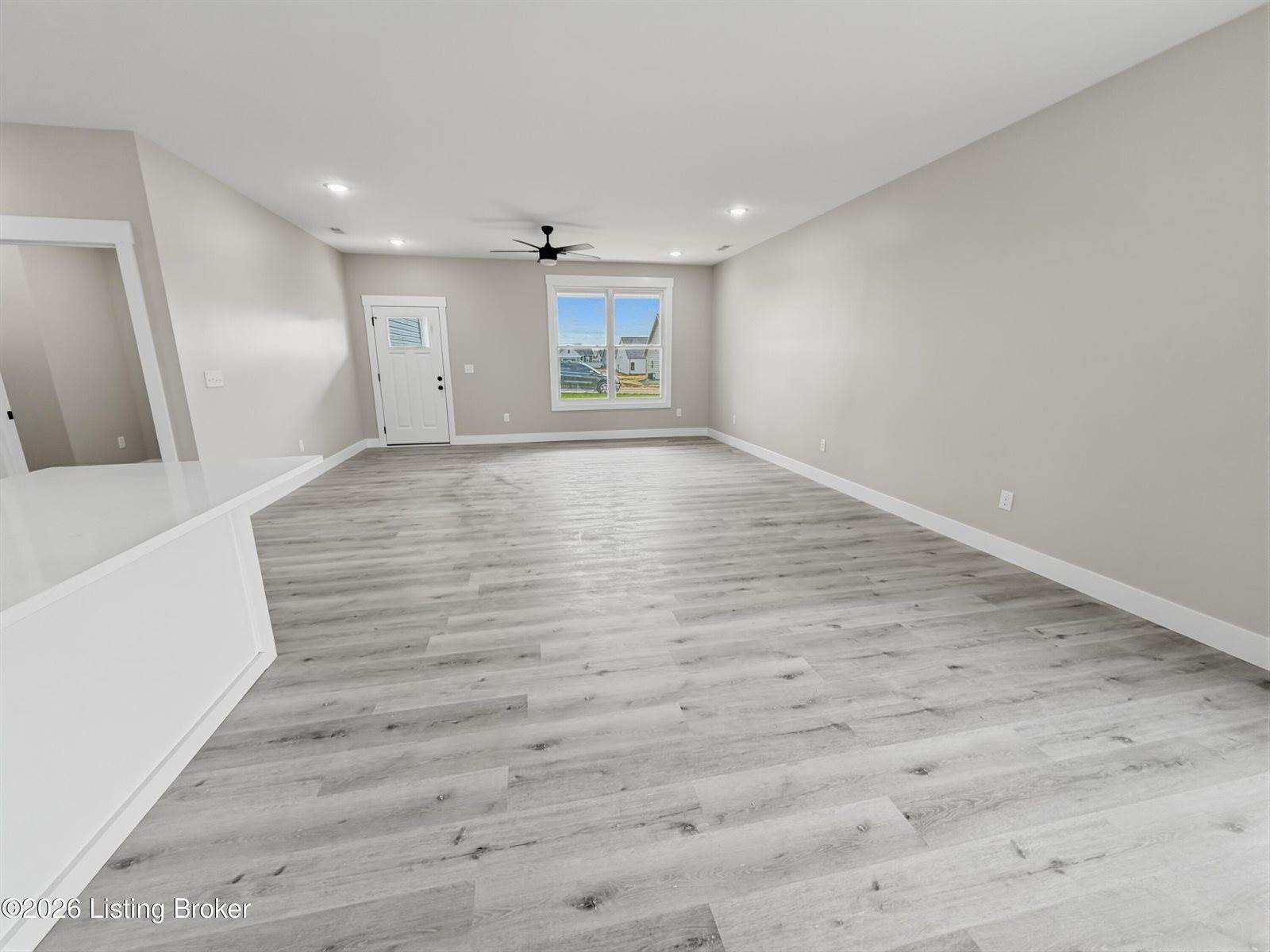 10 Betty Boyd Ln, Brandenburg, KY 40108