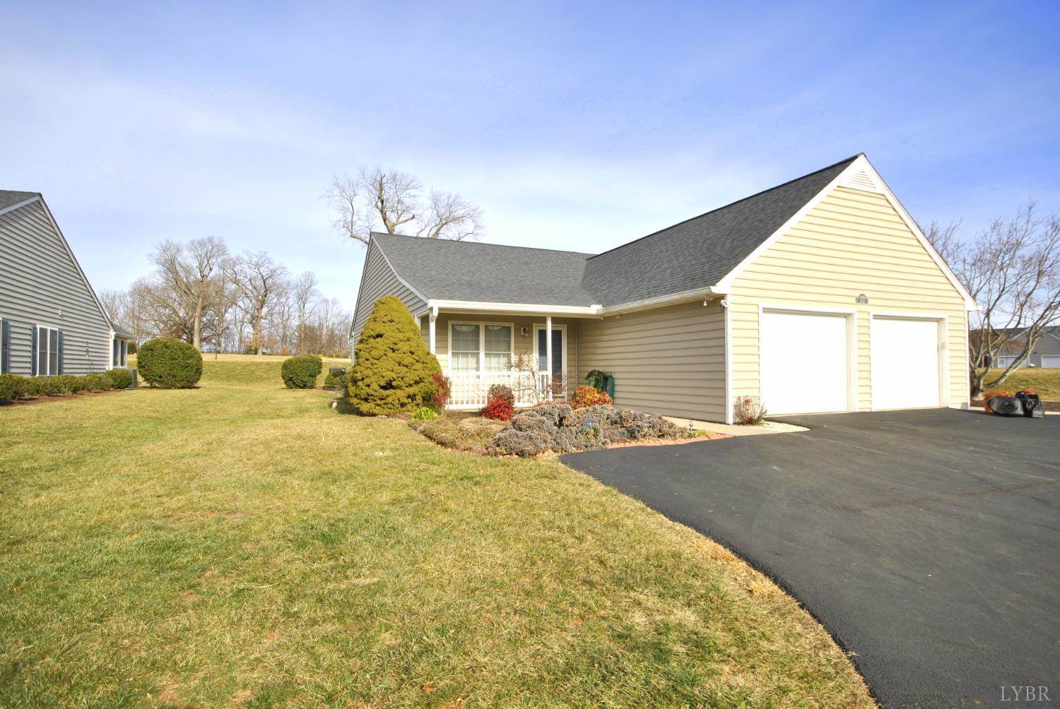 1170 Jefferson Oaks Court, Forest, VA 24551