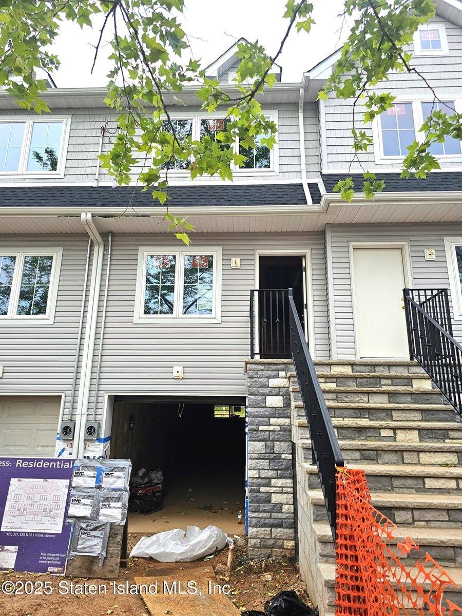 329 Pulaski Avenue, Staten Island, NY 10303