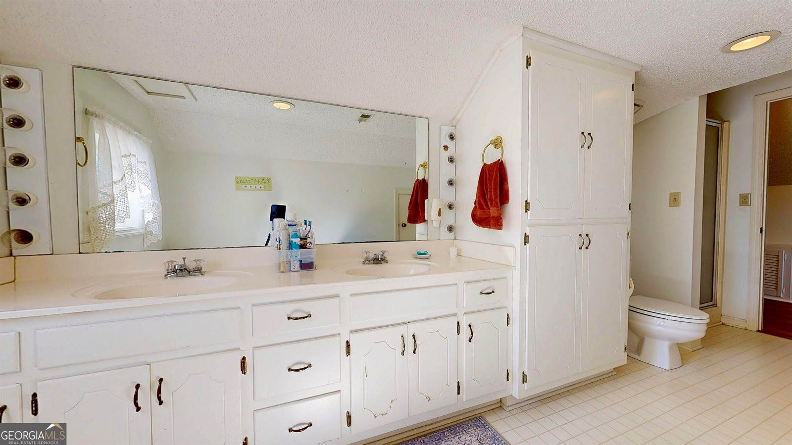 1613 Camellia Drive, Waycross, GA 31501