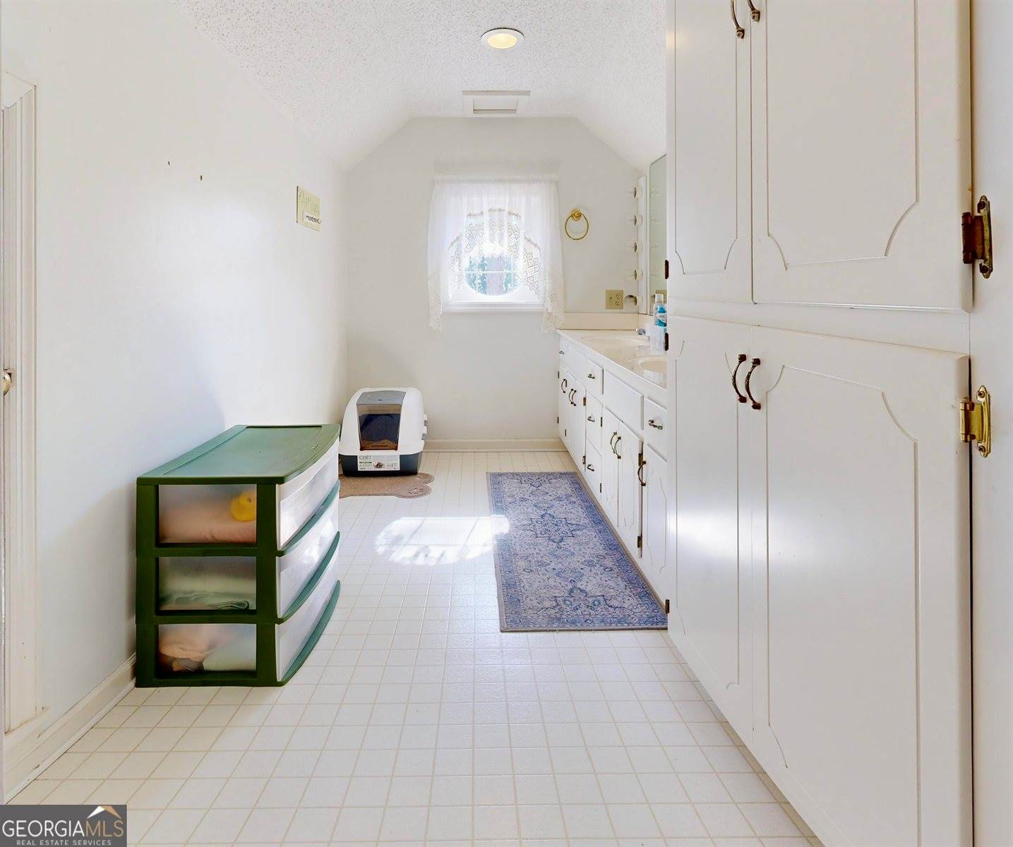 1613 Camellia Drive, Waycross, GA 31501
