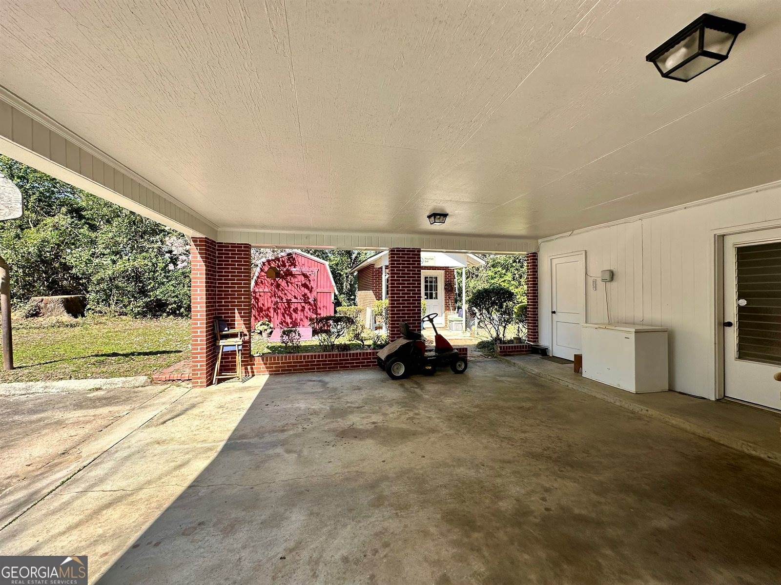 1613 Camellia Drive, Waycross, GA 31501