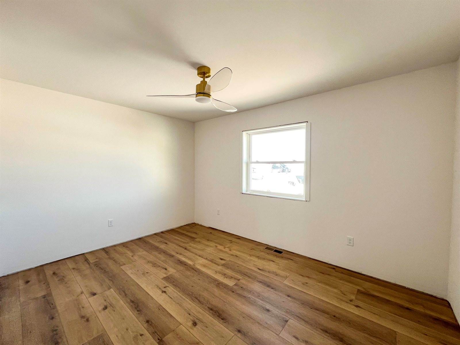 152 Sunflower St, Westby, WI 54667