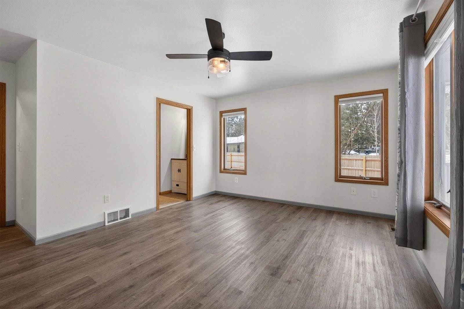 5620 N Park Road, Wisconsin Rapids, WI 54494