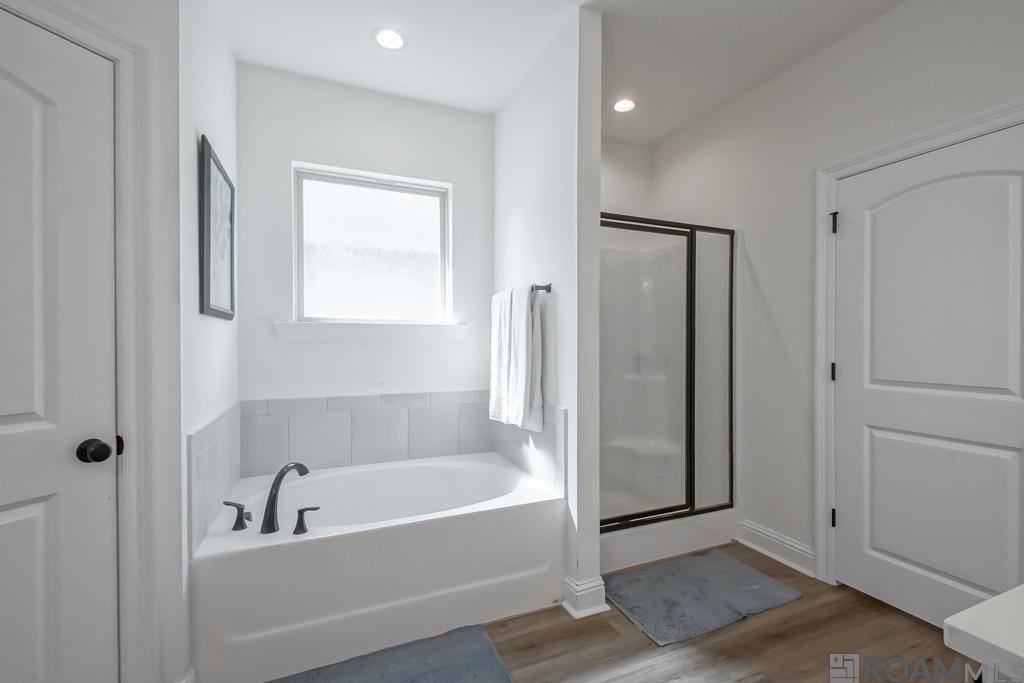 8922 Dalwood Dr, Denham Springs, LA 70726