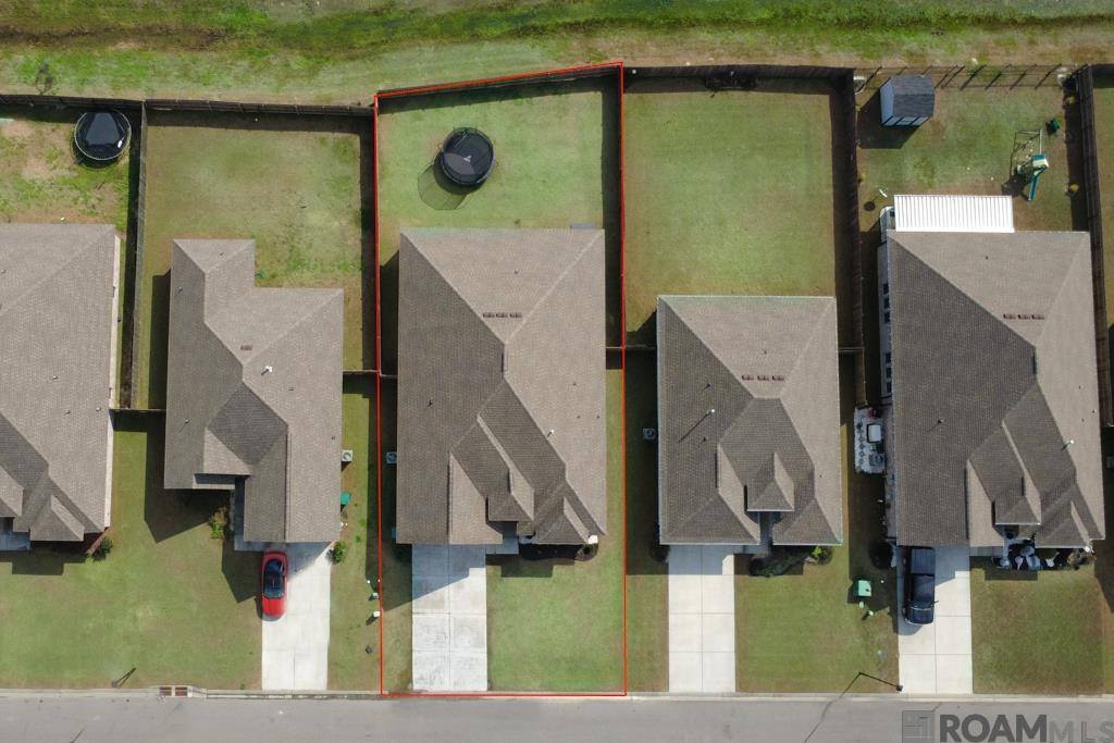 8922 Dalwood Dr, Denham Springs, LA 70726