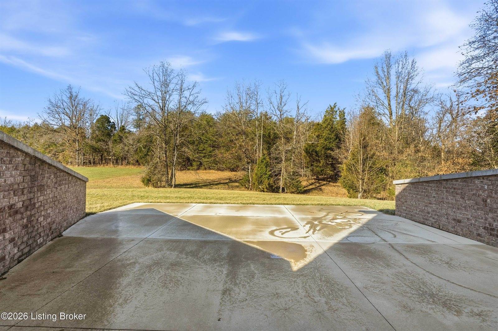 166 Creekstone Dr, Radcliff, KY 40160