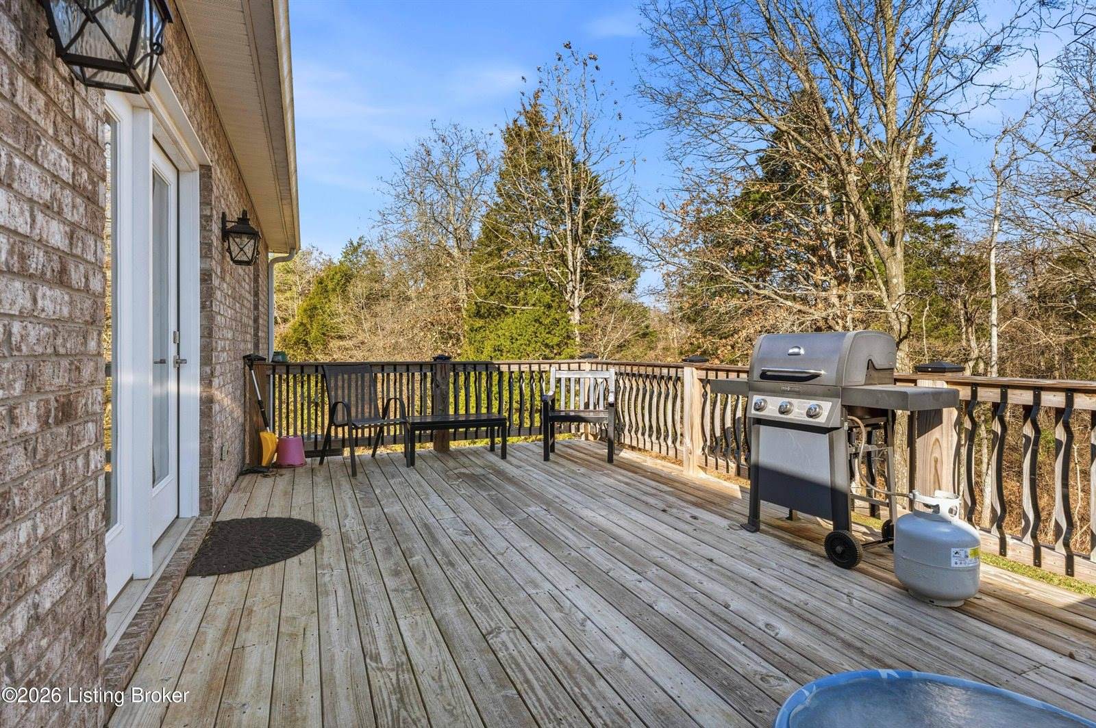 166 Creekstone Dr, Radcliff, KY 40160