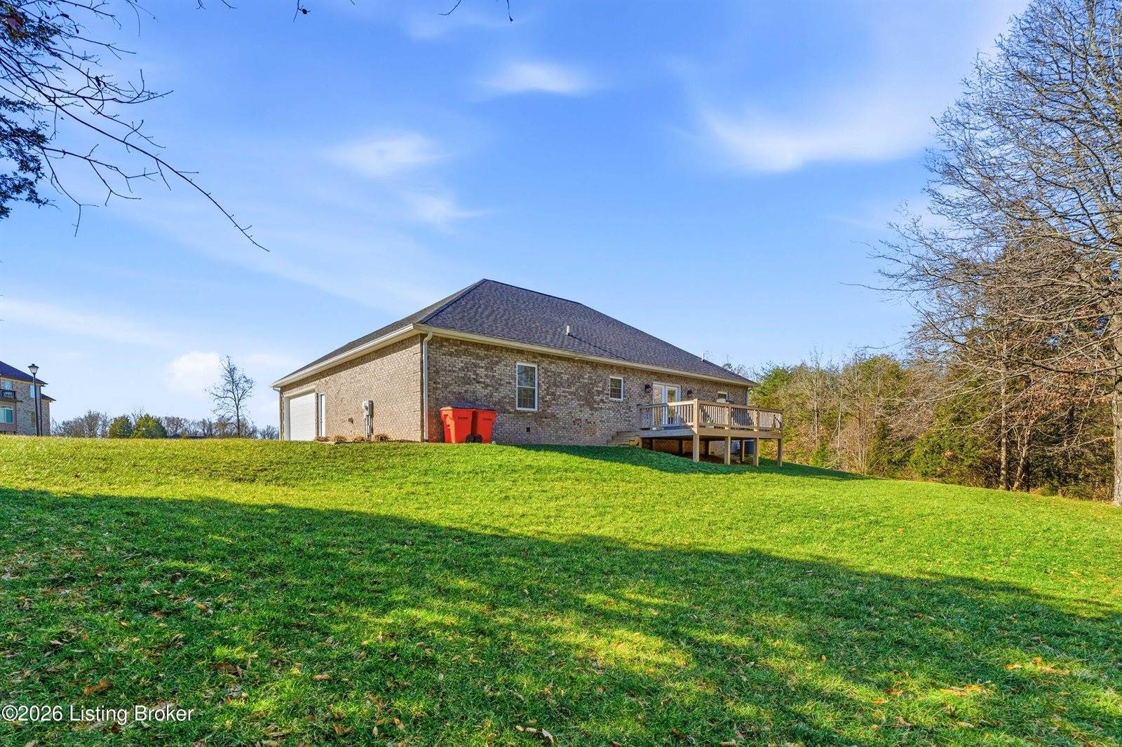166 Creekstone Dr, Radcliff, KY 40160