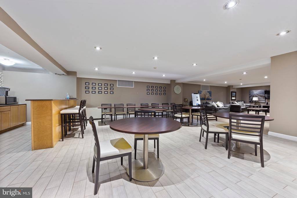 1900 Lyttonsville Road, #111, Silver Spring, MD 20910