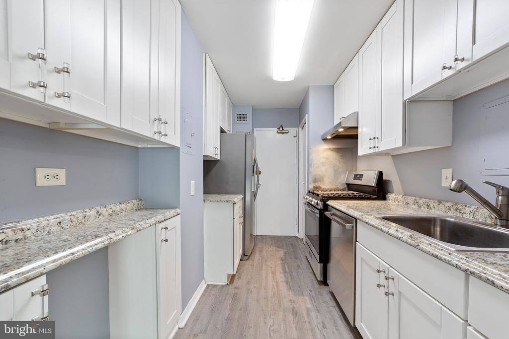 1900 Lyttonsville Road, #111, Silver Spring, MD 20910