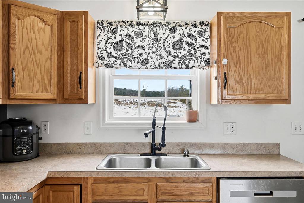 109 Mulberry Lane, Wardensville, WV 26851