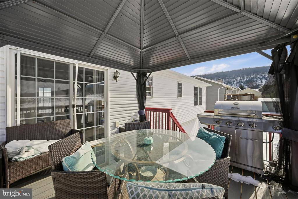 109 Mulberry Lane, Wardensville, WV 26851