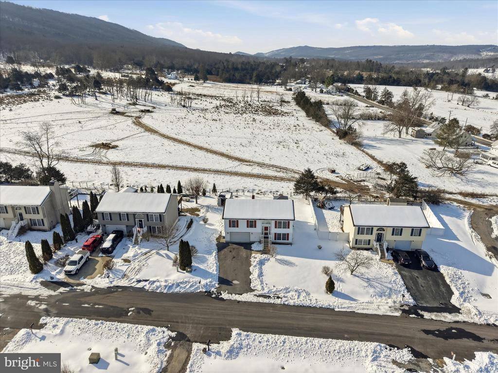 109 Mulberry Lane, Wardensville, WV 26851