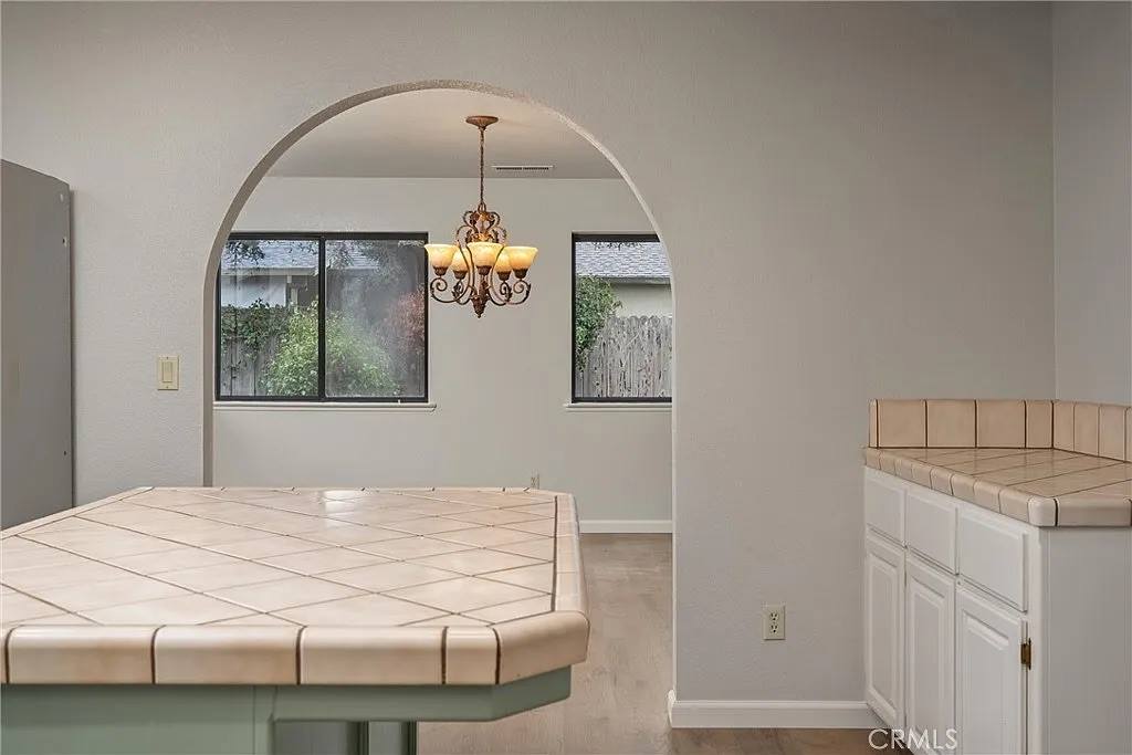 1036 Gateway Lane, Chico, CA 95926