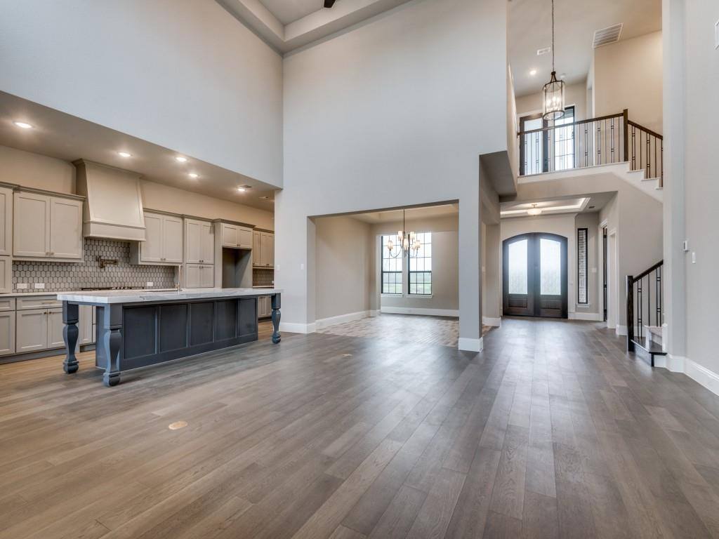 1317 Black Walnut Lane, Arlington, TX 76005