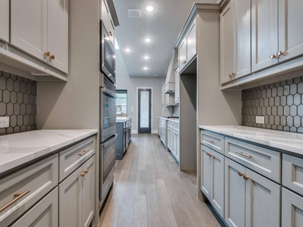 1317 Black Walnut Lane, Arlington, TX 76005