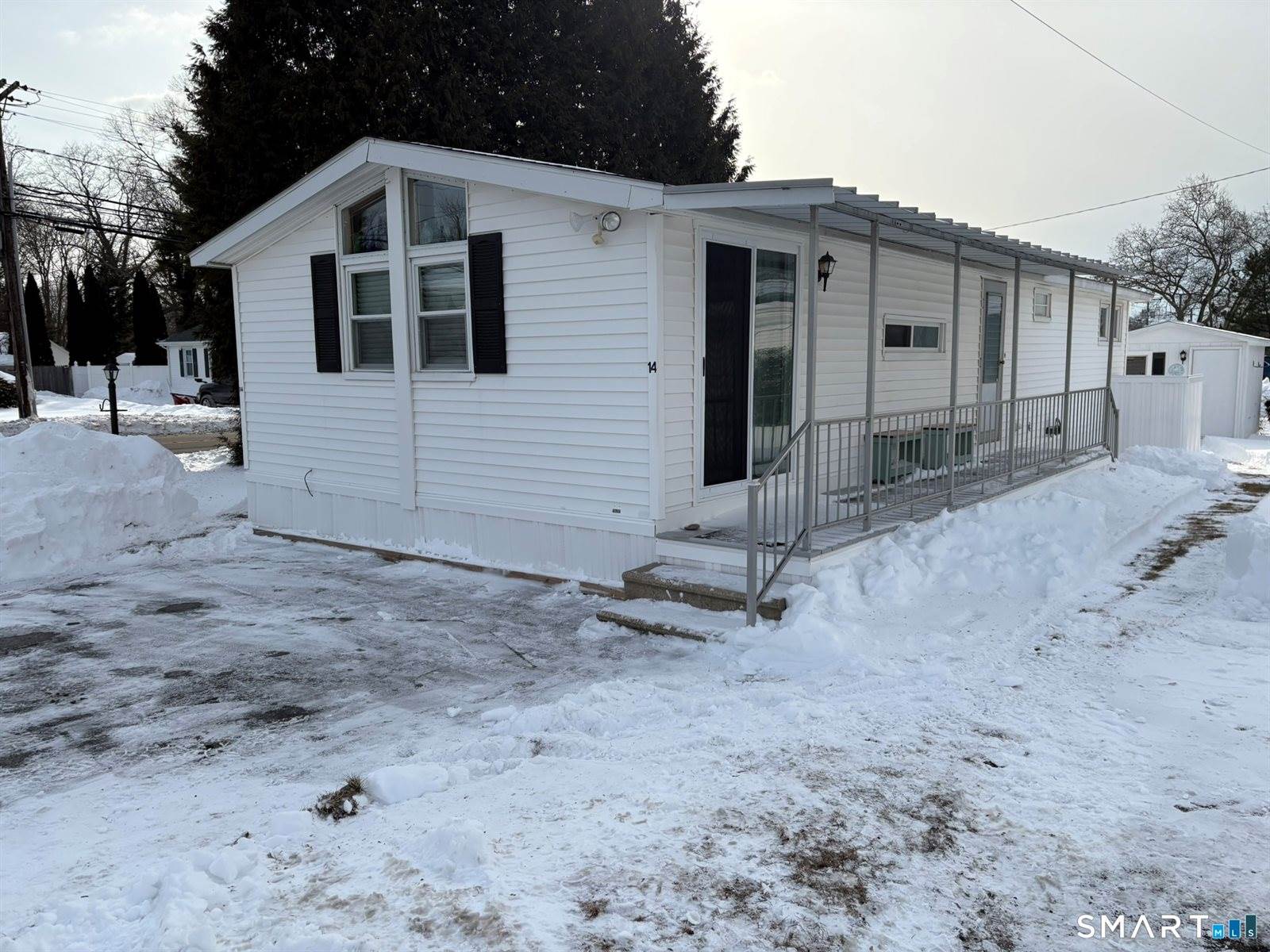 14 Chestnut, Westbrook, CT 06498