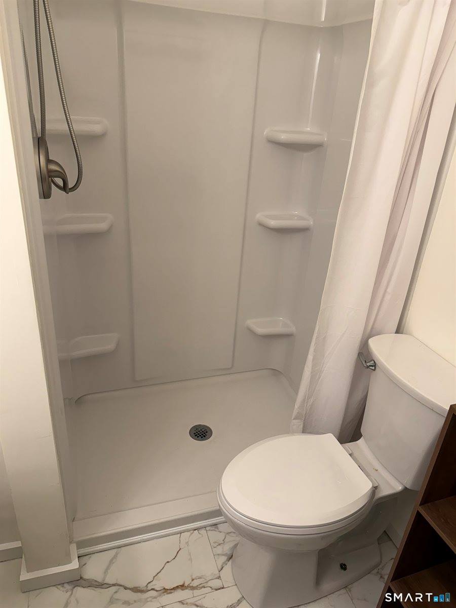 14 Chestnut, Westbrook, CT 06498