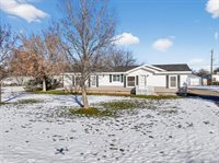 445 Adams Street, American Falls, ID 83211