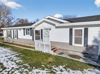 445 Adams Street, American Falls, ID 83211