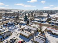445 Adams Street, American Falls, ID 83211