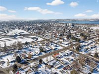 445 Adams Street, American Falls, ID 83211