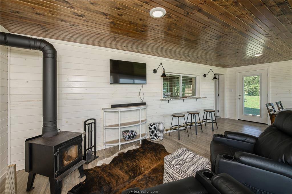 629 Lcr 794, Groesbeck, TX 76642