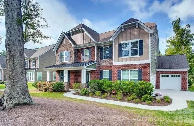 2404 Hamlet Court, Matthews, NC 28105