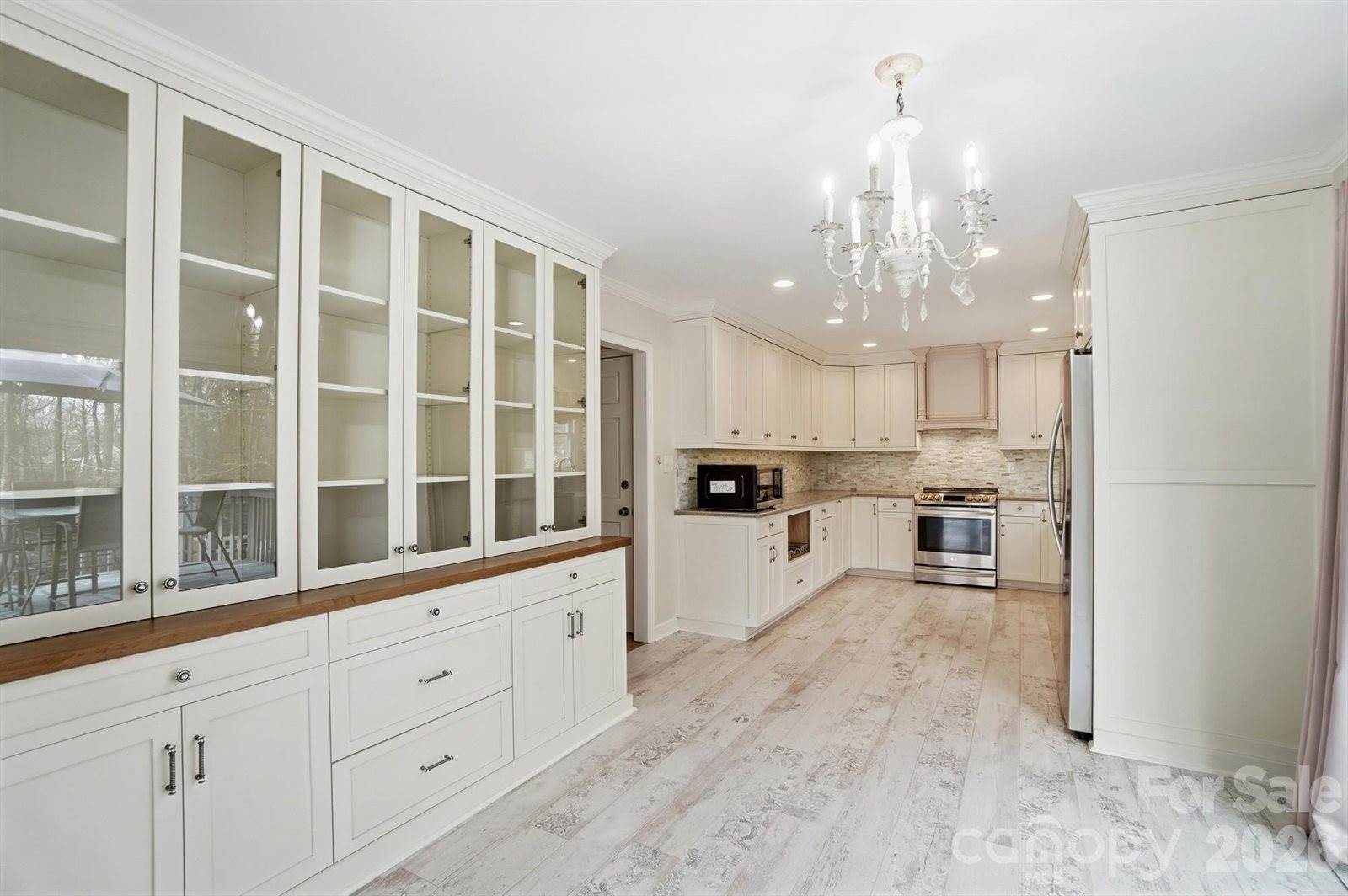 4316 Appaloosa Lane, Charlotte, NC 28215