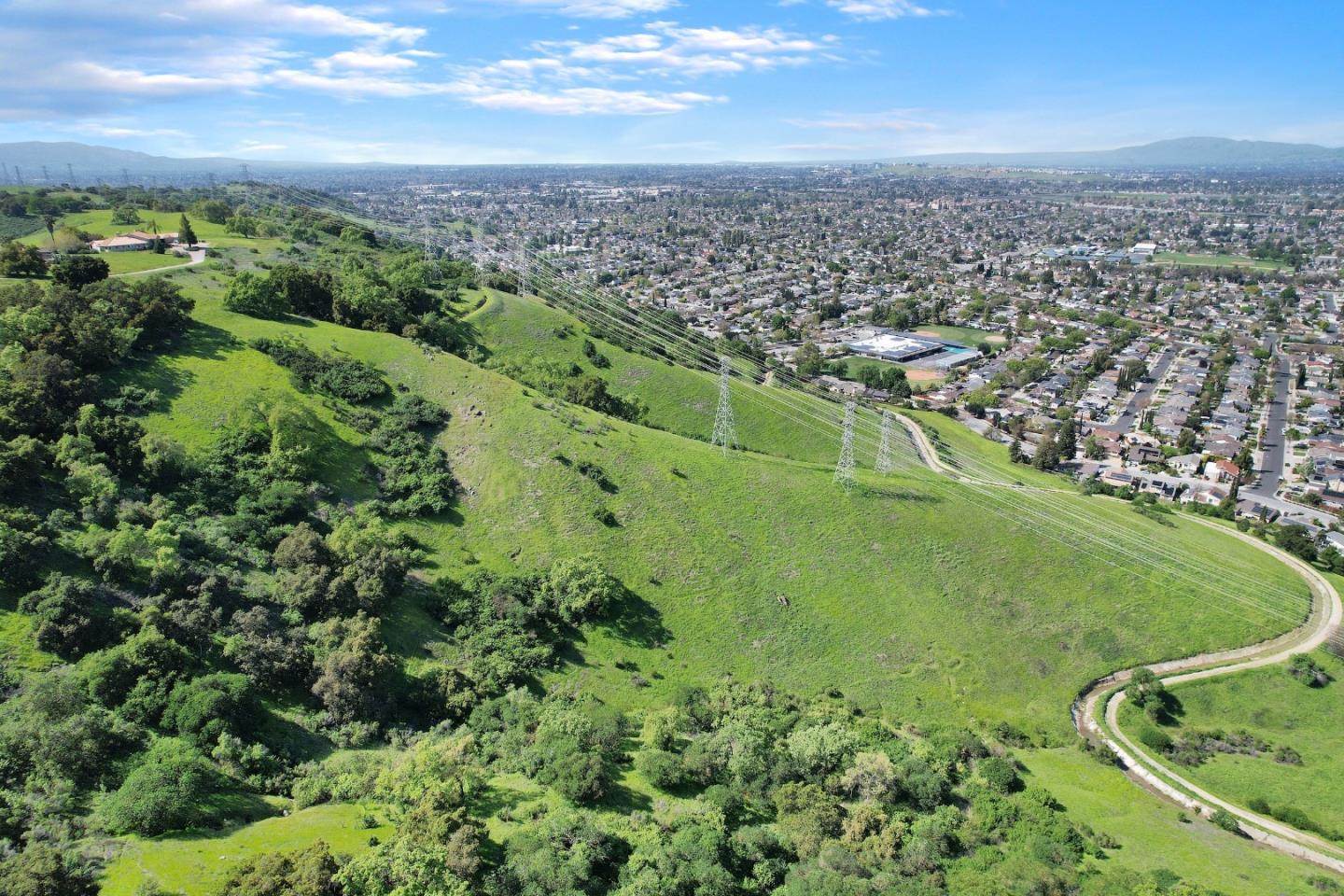 20011 Graystone LN, San Jose, CA 95120