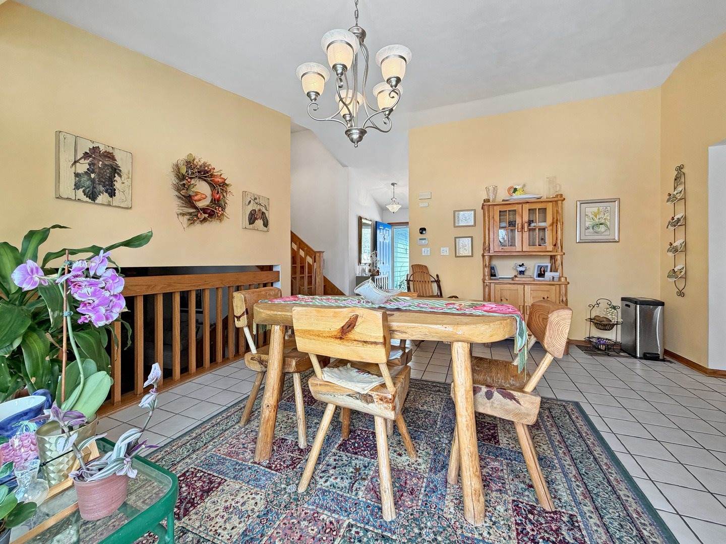 210 Park Crest Drive, Freeport, IL 61032