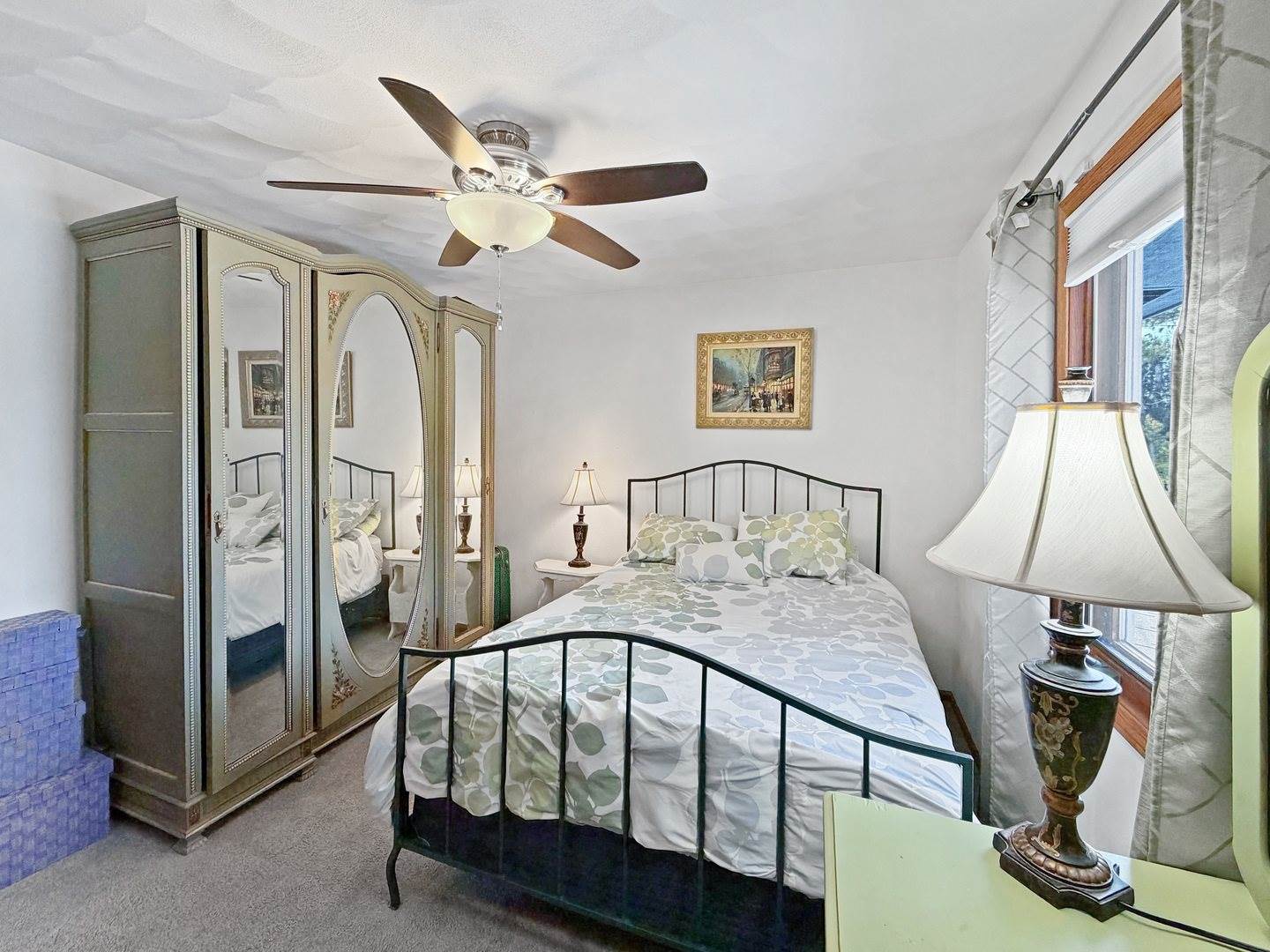 210 Park Crest Drive, Freeport, IL 61032