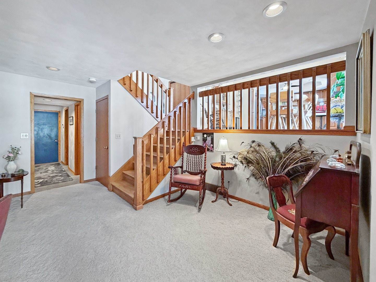 210 Park Crest Drive, Freeport, IL 61032