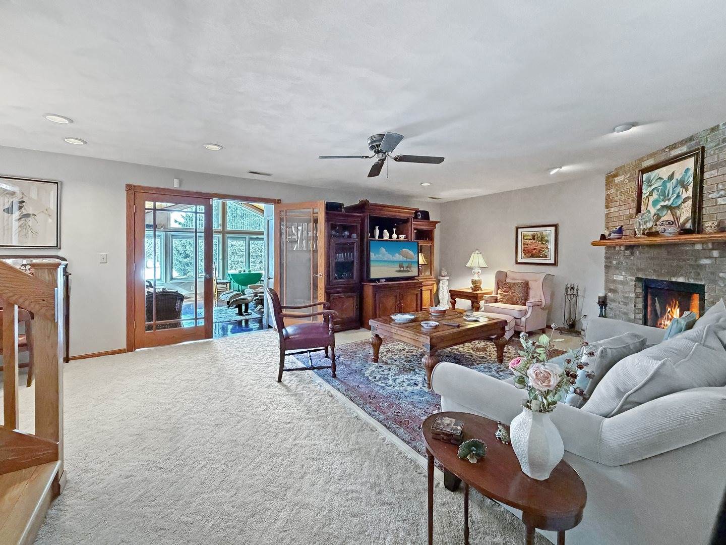 210 Park Crest Drive, Freeport, IL 61032