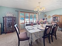 210 Park Crest Drive, Freeport, IL 61032