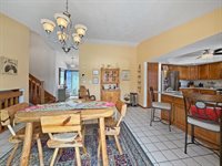 210 Park Crest Drive, Freeport, IL 61032