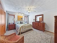 210 Park Crest Drive, Freeport, IL 61032