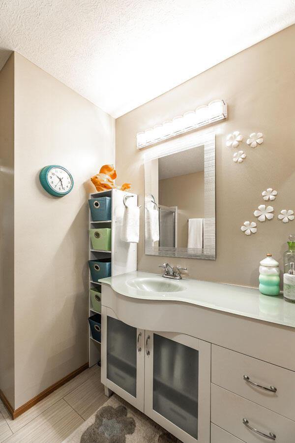 4081 Chennin Drive, Columbus, OH 43230