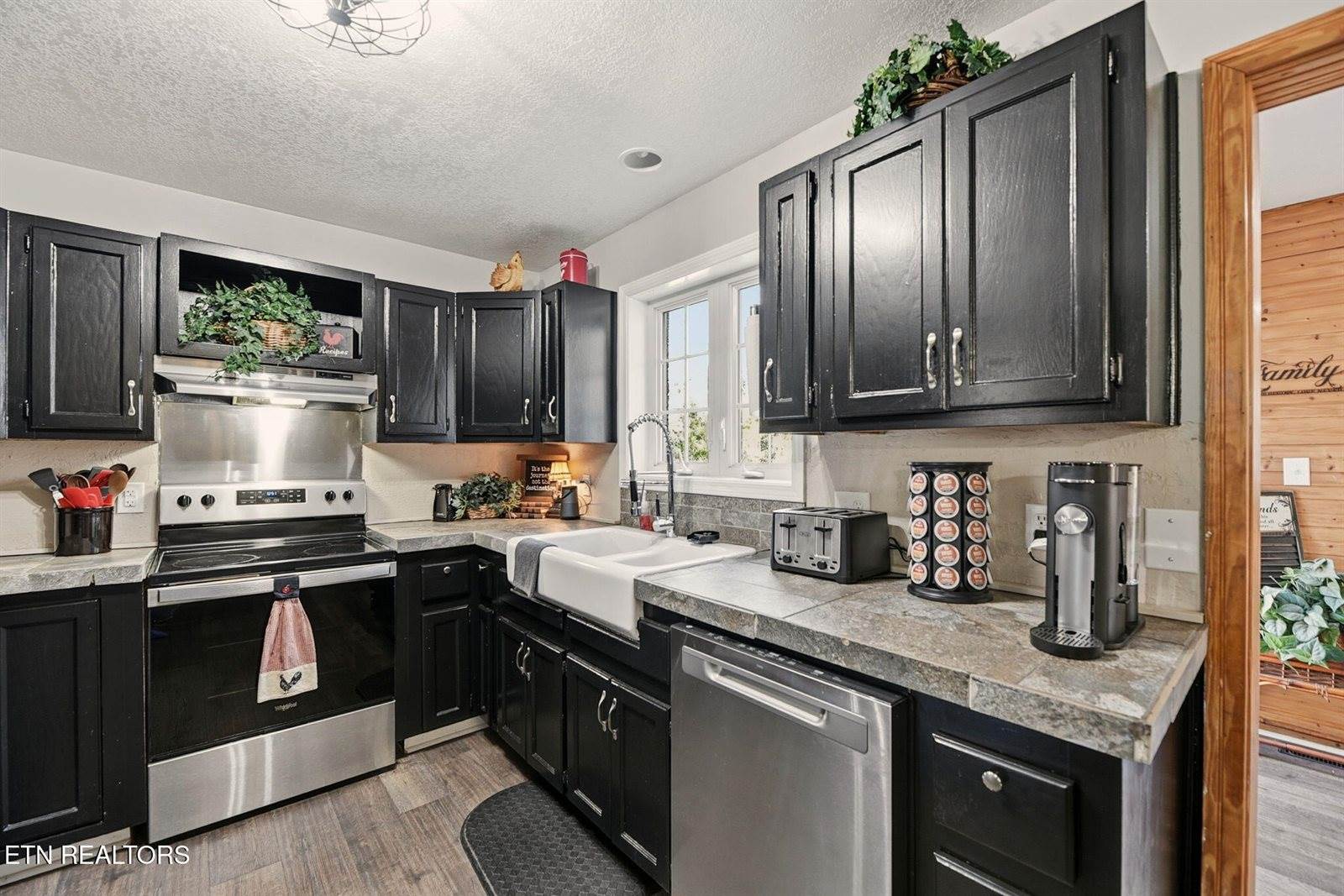 109 Oakview Drive, Kingston, TN 37763